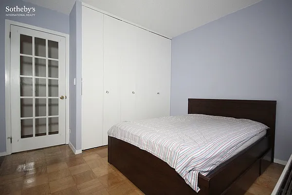 Rented by Sotheby's International Realty | media 11