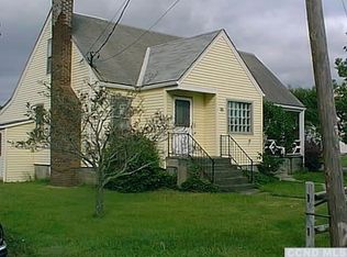 95 Graham Ave, Hudson, NY 12534