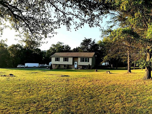 2nd image of 22 McGill Dr