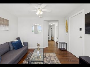 1500 N Rockwell St APT 3, Chicago, IL 60622