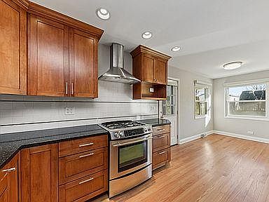 1st image of 4229 S Phelps Ave