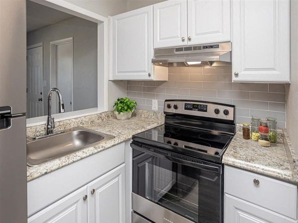 6436 Highway 90 #G26