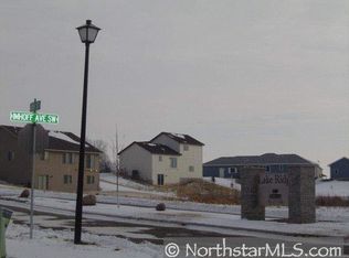 2152 Maple St, Howard Lake, MN 55349