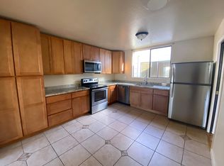 1552 11th Ave, San Francisco, CA 94122