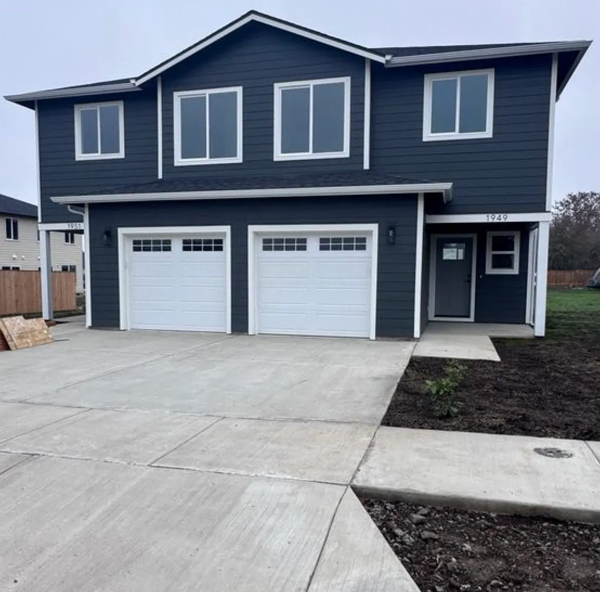 3 bed, 2.5 bath, 1300 sqft, $2,550 — Photo 1