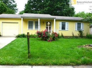 104 SE Brentwood Dr, Lees Summit, MO 64063