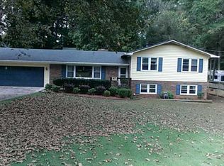 259 Parkwood Dr NE, Kennesaw, GA 30144