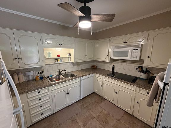 5th image of 5704 Foxcroft Rd