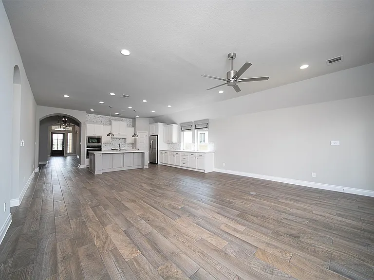 8703 Azalea Crossing Ct — Photo 11
