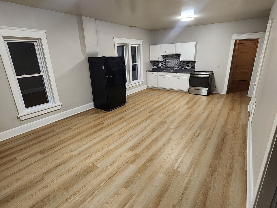 1st image of 659 N State St