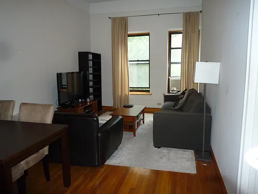 Rented by New Yorker Realty | media 70