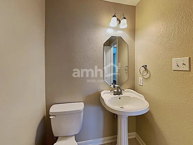 3846 Clobourne Crossing Ln — Photo 10