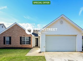 2252 Sugarleaf Trl, Hampton, GA 30228