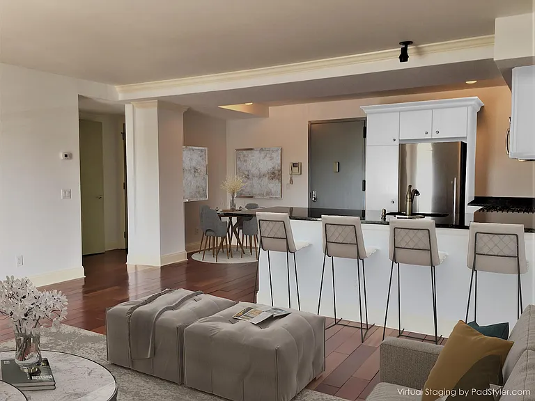 1 S Astor St #302 — Photo 3