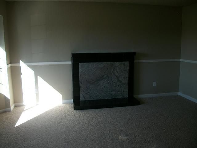 2nd image of 544 E Wigeon Way