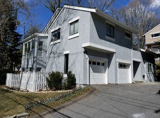 5201 Macarthur Ter NW, Washington, DC 20016