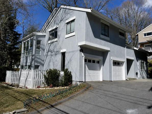 5201 Macarthur Ter NW, Washington, DC 20016