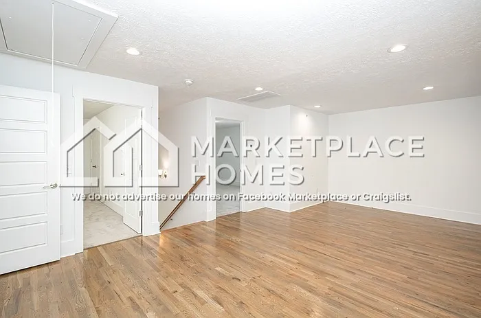 173 Peach St — Photo 13