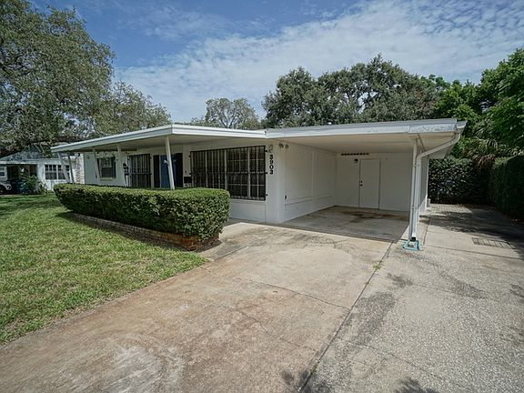 3rd image of 3903 W Fig St