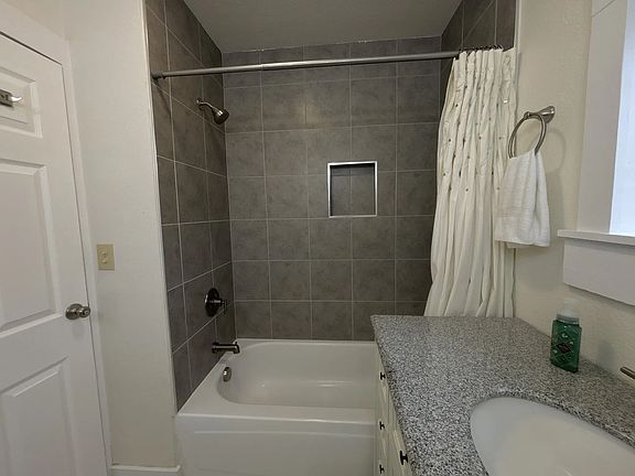 4th image of 590 N 9 E