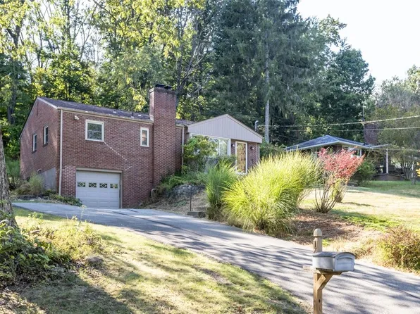 145 Oakhurst Rd, Pittsburgh, PA 15215