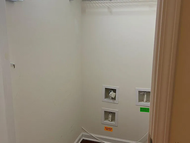429 Durants Neck Ln — Photo 3
