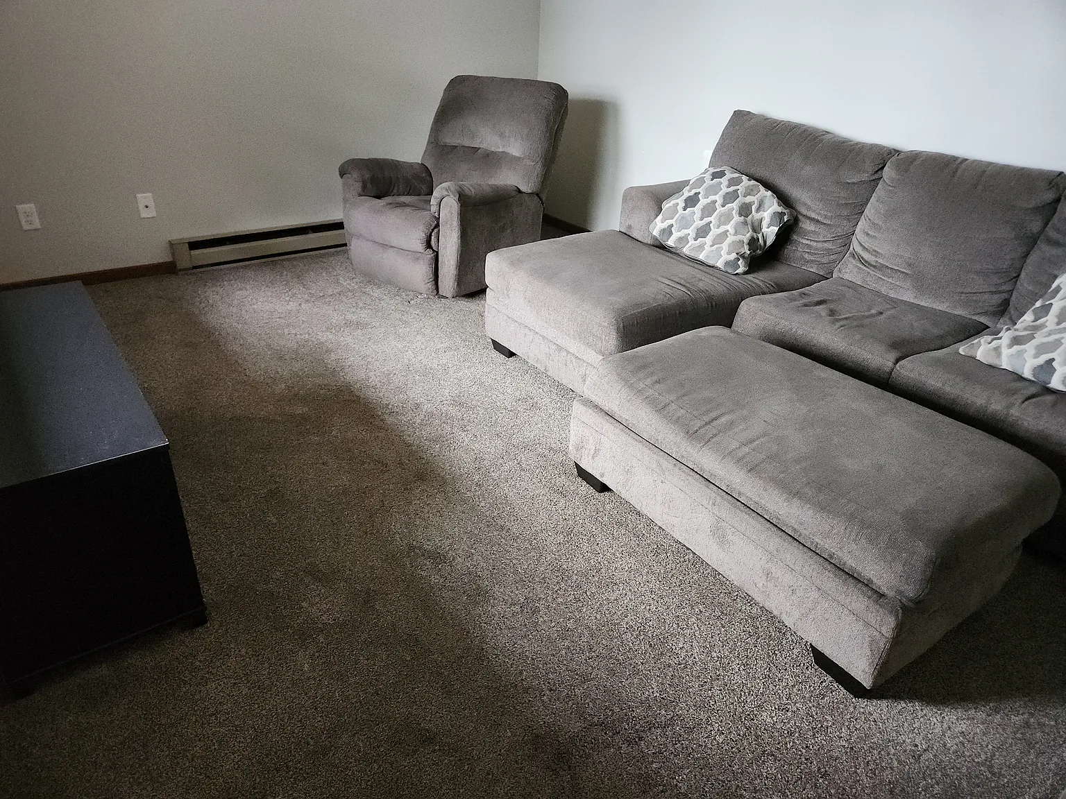 2 bed, 650 sqft, $795 — Photo 1