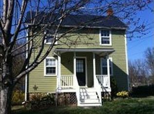 211 E G St, Purcellville, VA