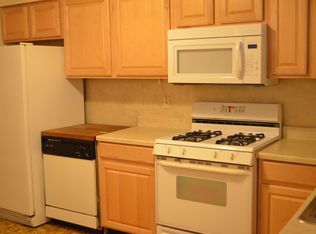 106 Ramble Rd, Cherry Hill, NJ 08034