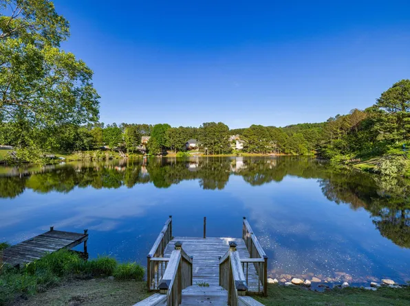 633 Treymoor Lake Cir, Alabaster, AL 35007