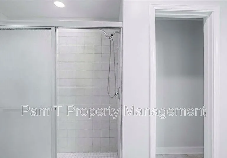 2305 Spivey Ave — Photo 14