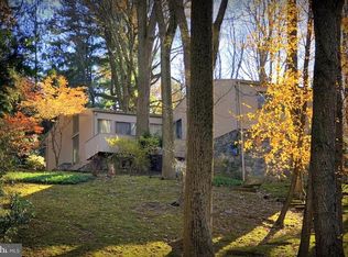 1433 Sandy Cir, Narberth, PA 19072