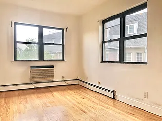 Sold by Eagle Realty Group New York