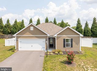 63 Calder St, Martinsburg, WV 25401