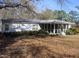 103 Alisha Ln, Lucedale, MS 39452
