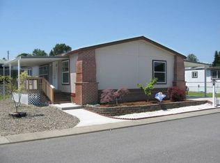 144 SE Country Side Ln, Winston, OR 97496