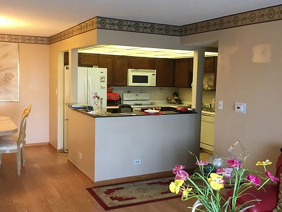 2nd image of 375 Plum Creek Dr #4072