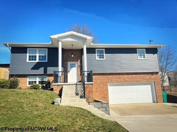 1808 Bunker Ave, Fairmont, WV 26554