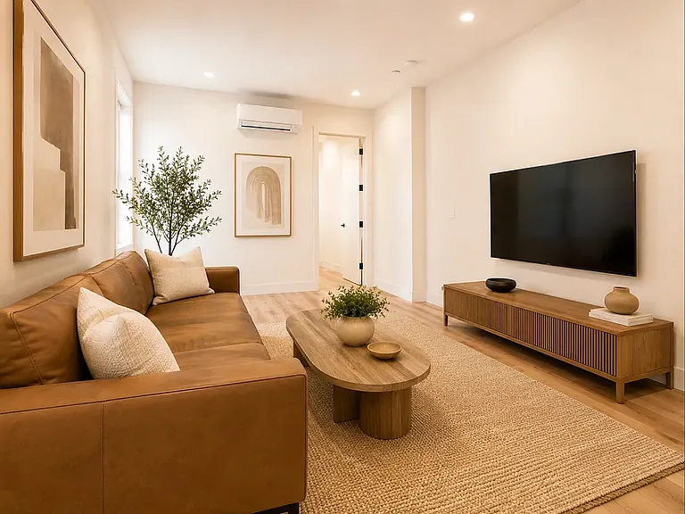 72-50 66th St #3LA — Photo 4