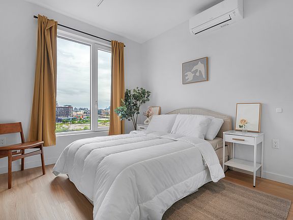 2nd image of 16 West St #638