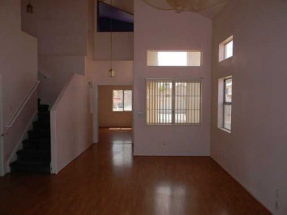 2nd image of 6608 Bush Clover Ln