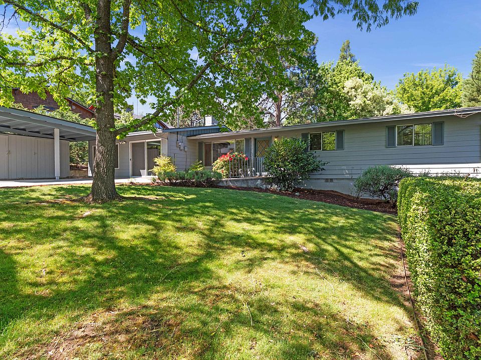 2nd image of 745 Frances Ln