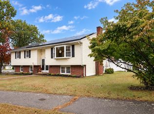 31 Towne Crest Dr, Stoneham, MA 02180