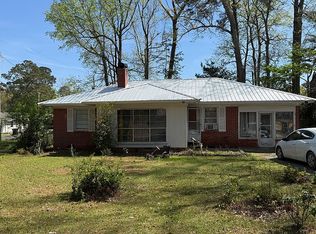 301 Broughton Ave, Andalusia, AL 36420