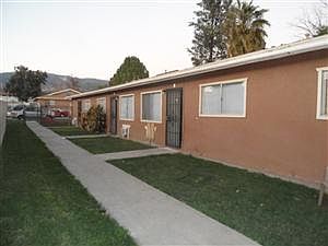 4th image of 2035 Sunrise Ln APT C