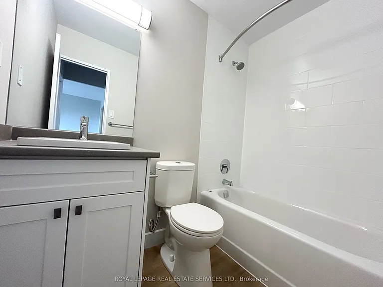 101 Millside Dr #408 — Photo 14