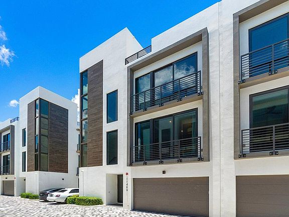 3rd image of 11489 Old Ocean Boulevard