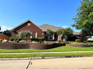 1021 Foxwood Ln, Wylie, TX 75098