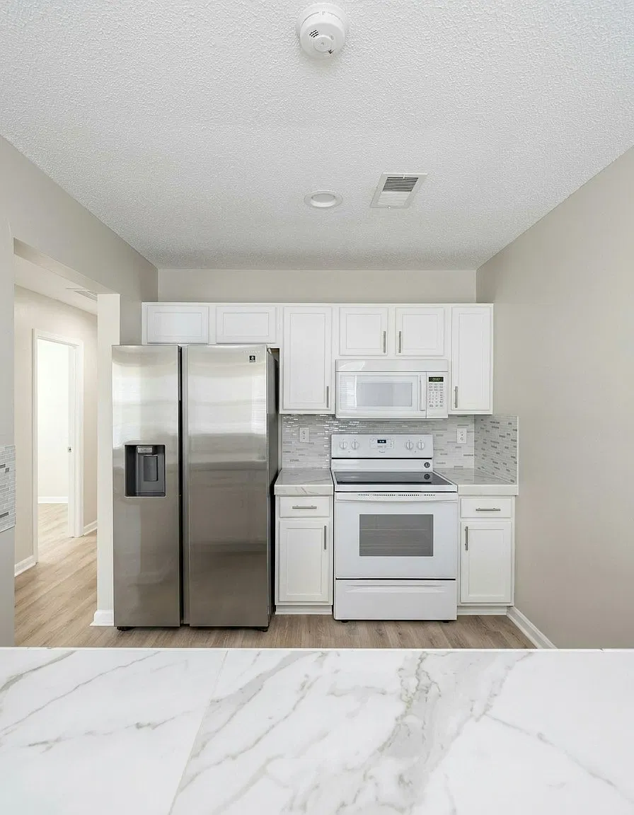 6953 Gallant Circle Southeast — Photo 4