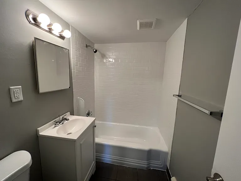 14 Riverside St #1-3D — Photo 13